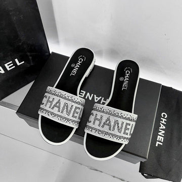 CHANEL FLAT