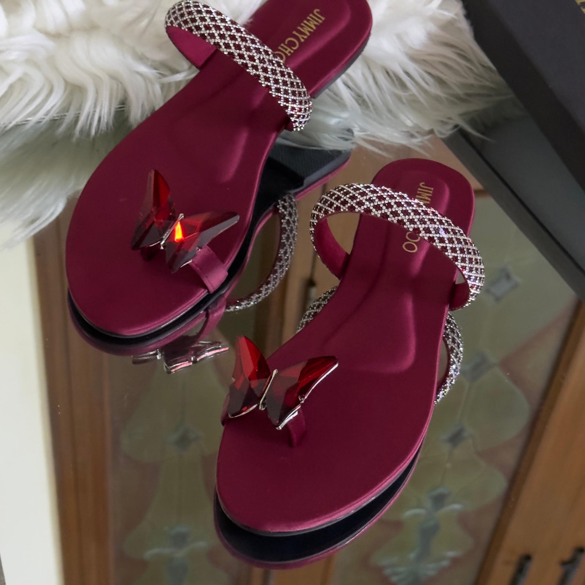 JIMMY CHOO (SLIPPERS)